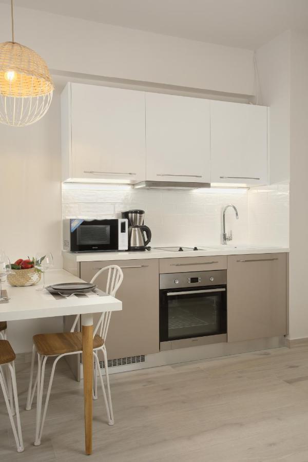 Love Lifestyle Suite Athens Exterior photo